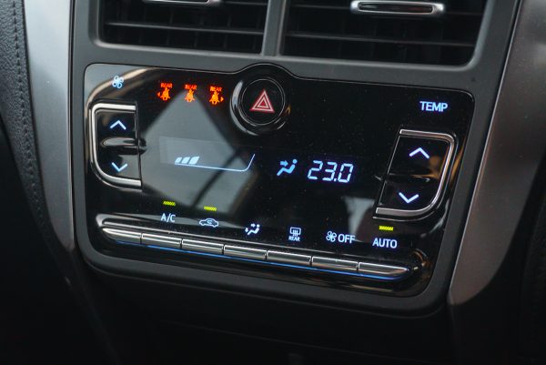 TOYOTA YARIS 1.2 SMART AT ปี2023 - Image 24