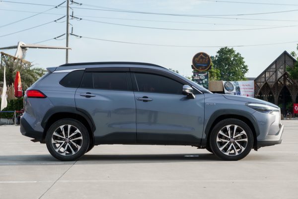 TOYOTA COROLLA CROSS 1.8 HYBRID PREMIUM SAFETY AT ปี2021 จด ปี2022 - Image 6
