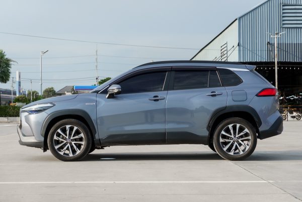 TOYOTA COROLLA CROSS 1.8 HYBRID PREMIUM SAFETY AT ปี2021 จด ปี2022 - Image 7