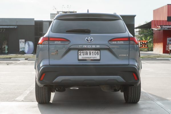 TOYOTA COROLLA CROSS 1.8 HYBRID PREMIUM SAFETY AT ปี2021 จด ปี2022 - Image 9