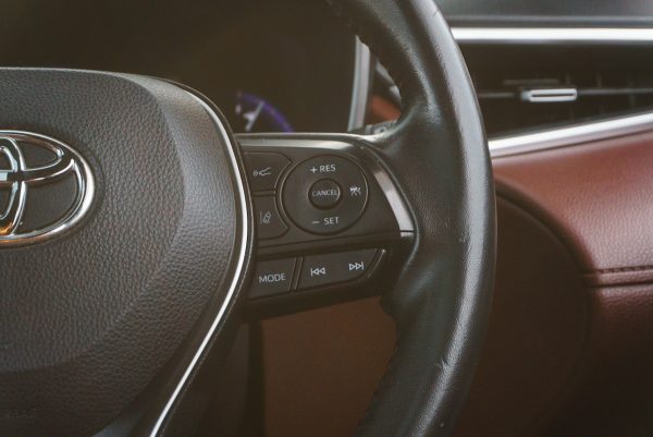 TOYOTA COROLLA CROSS 1.8 HYBRID PREMIUM SAFETY AT ปี2021 จด ปี2022 - Image 23