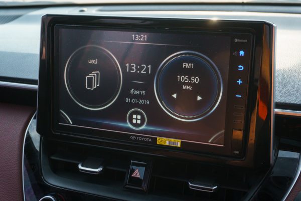 TOYOTA COROLLA CROSS 1.8 HYBRID PREMIUM SAFETY AT ปี2021 จด ปี2022 - Image 27