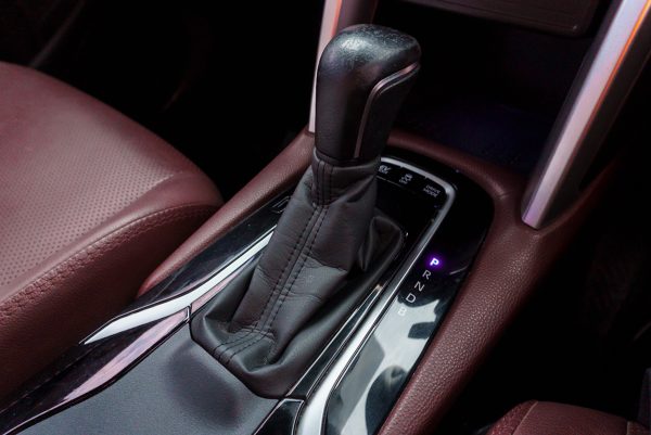 TOYOTA COROLLA CROSS 1.8 HYBRID PREMIUM SAFETY AT ปี2021 จด ปี2022 - Image 30