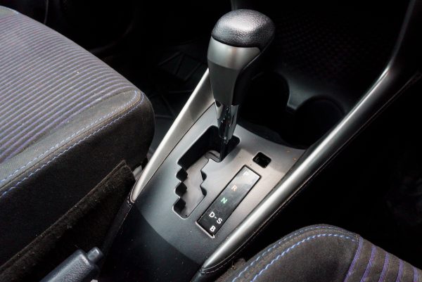 TOYOTA YARIS 1.2 MID AT 2019 - Image 24
