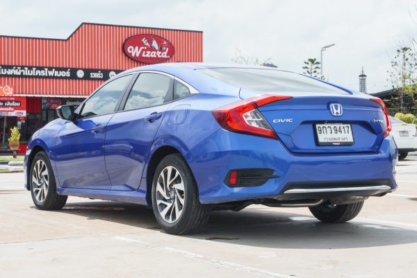 HONDA CIVIC 1.8 E AT 2020 - Image 8