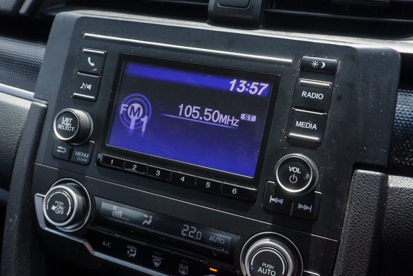 HONDA CIVIC 1.8 E AT 2020 - Image 22