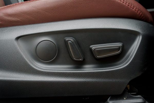 TOYOTA COROLLA CROSS 1.8 HYBRID PREMIUM SAFETY AT 2020 (1ขณ5401) - Image 22