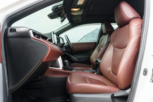 TOYOTA COROLLA CROSS 1.8 HYBRID PREMIUM SAFETY AT 2020 จด 2022 (2ขพ9698) - Image 15