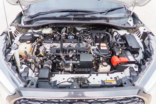 TOYOTA COROLLA CROSS 1.8 HYBRID PREMIUM SAFETY AT 2020 จด 2022 (2ขพ9698) - Image 32
