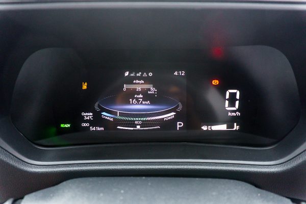 TOYOTA YARIS CROSS 1.5 HEV PREMIUM AT 2025 - Image 34