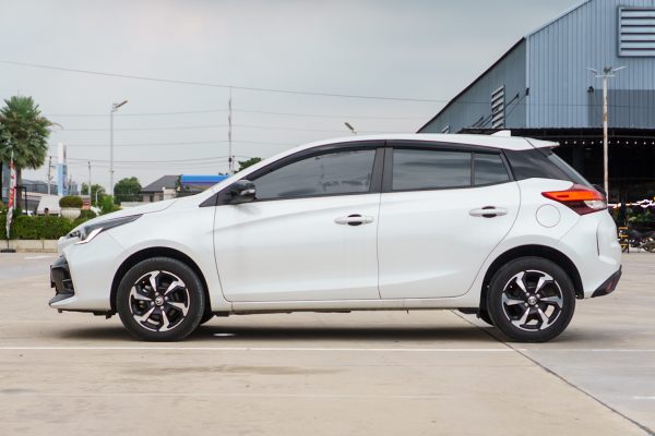 TOYOTA YARIS 1.2 SMART AT 2023 จด 2024 - Image 7