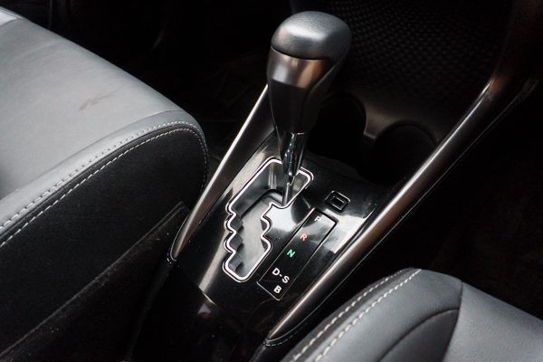 TOYOTA YARIS 1.2 SMART AT 2023 จด 2024 - Image 25