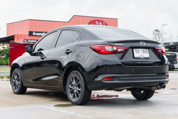 MAZDA 2 1.3 S AT 2020 จด 2021 - Image 8