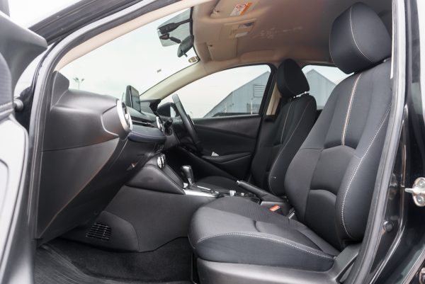 MAZDA 2 1.3 S AT 2020 จด 2021 - Image 14