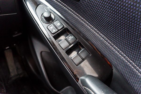 MAZDA 2 1.3 S AT 2020 จด 2021 - Image 19