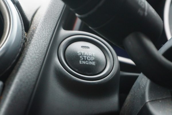 MAZDA 2 1.3 S AT 2020 จด 2021 - Image 21