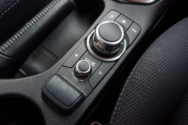 MAZDA 2 1.3 S AT 2020 จด 2021 - Image 27