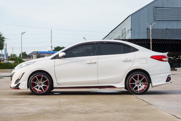 TOYOTA YARIS ATIV 1.2 E AT 2019 - Image 7