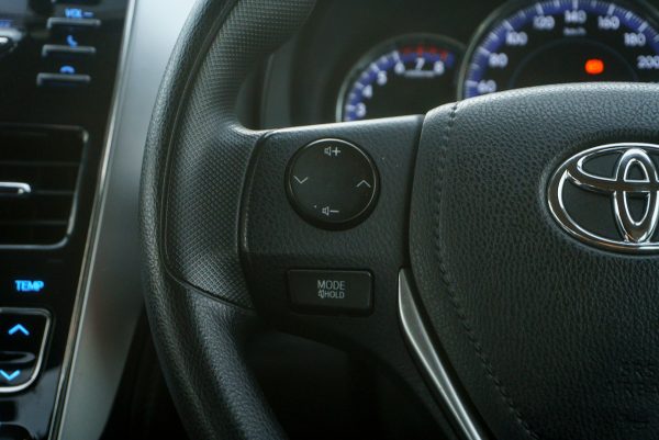 TOYOTA YARIS ATIV 1.2 E AT 2019 - Image 17
