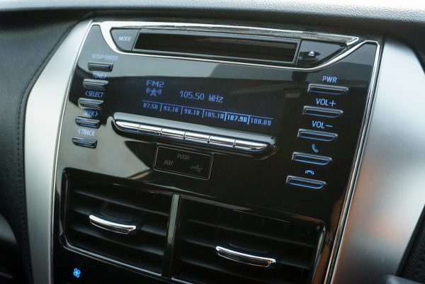 TOYOTA YARIS ATIV 1.2 E AT 2019 - Image 21