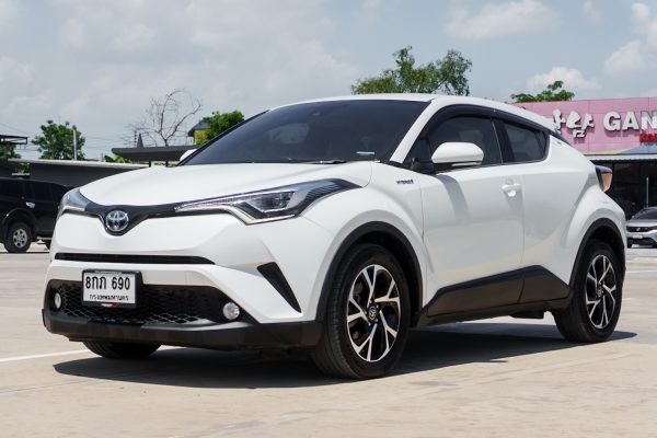 TOYOTA C-HR 1.8 HYBRID HI AT 2019 - Image 3