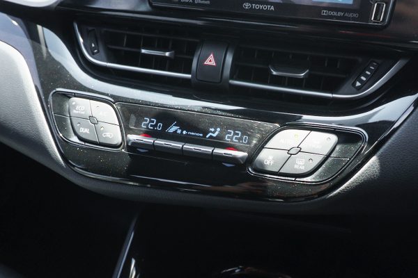 TOYOTA C-HR 1.8 HYBRID HI AT 2019 - Image 27