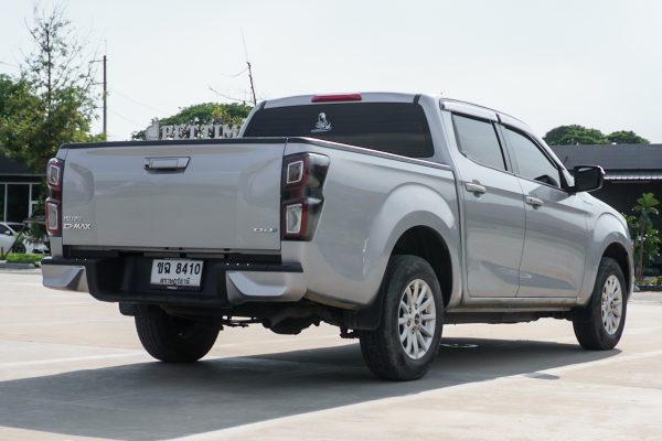 ISUZU D-MAX CAB 4 1.9 L DA AT 2022 จด 2023 - Image 10