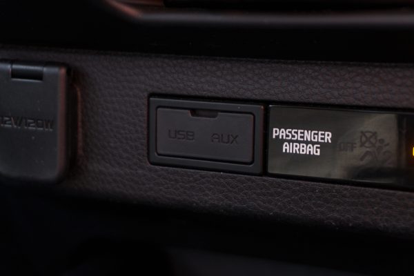 ISUZU D-MAX CAB 4 1.9 L DA AT 2022 จด 2023 - Image 25