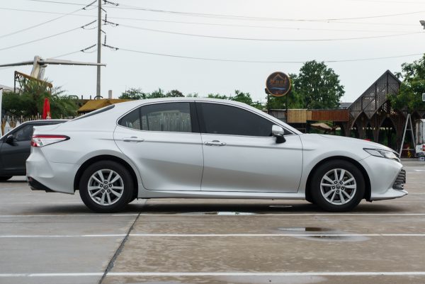 TOYOTA CAMRY 2.0 G AT 2018 (5กณ5951) - Image 6