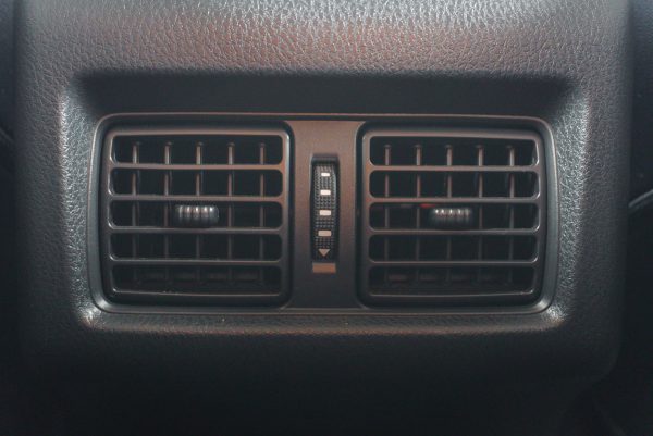 TOYOTA CAMRY 2.0 G AT 2018 (5กณ5951) - Image 16