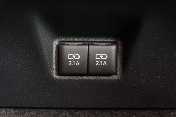 TOYOTA CAMRY 2.0 G AT 2018 (5กณ5951) - Image 17