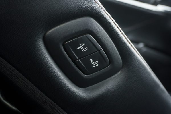 TOYOTA CAMRY 2.0 G AT 2018 (5กณ5951) - Image 18