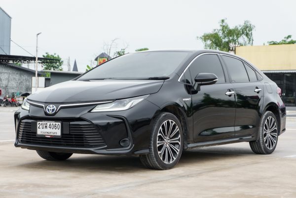 TOYOTA ALTIS 1.8 e:HEV PREMIUM AT 2022 (2ขฬ4060) - Image 3
