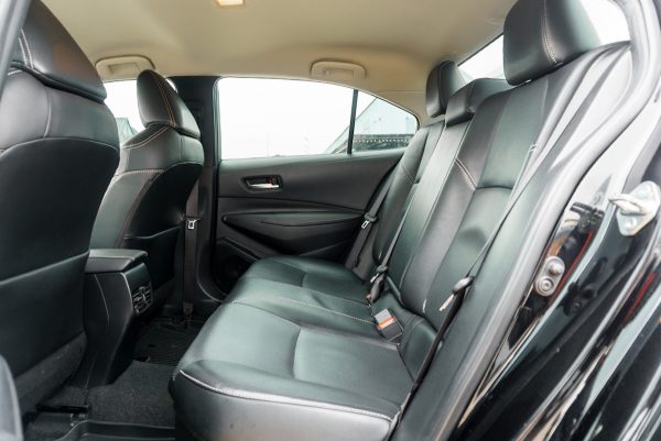 TOYOTA ALTIS 1.8 e:HEV PREMIUM AT 2022 (2ขฬ4060) - Image 15