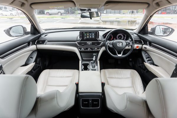 HONDA ACCORD 1.5 EL TURBO AT 2020 (9กอ4950) - Image 16