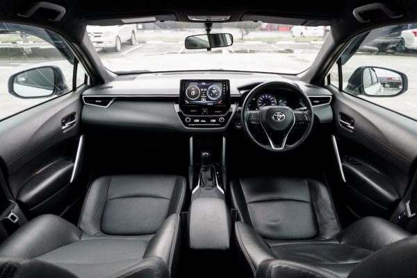 TOYOTA COROLLA CROSS 1.8 HYBRID SMART AT 2022 - Image 16