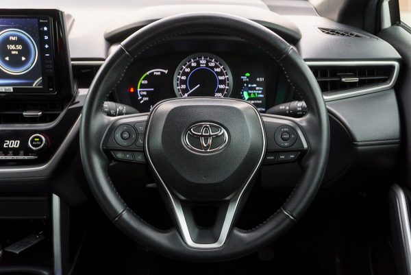 TOYOTA COROLLA CROSS 1.8 HYBRID SMART AT 2022 - Image 19