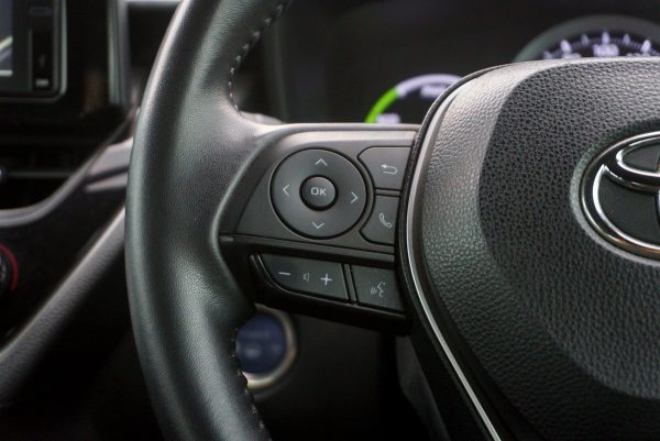 TOYOTA COROLLA CROSS 1.8 HYBRID SMART AT 2022 - Image 20