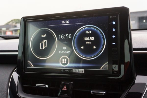 TOYOTA COROLLA CROSS 1.8 HYBRID SMART AT 2022 - Image 25