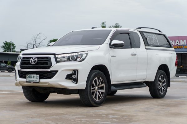 TOYOTA REVO 2.4 E PRERUNNER CAB AT 2018 - Image 3