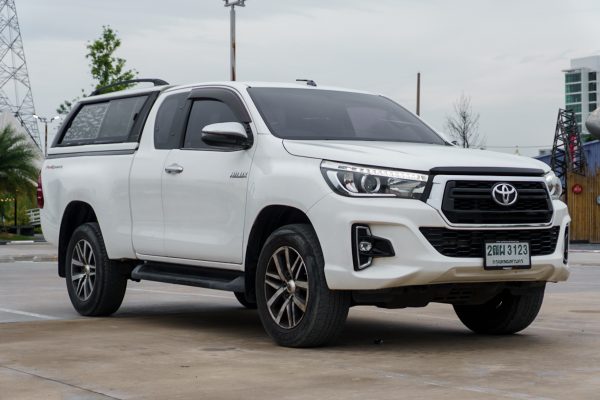 TOYOTA REVO 2.4 E PRERUNNER CAB AT 2018 - Image 5