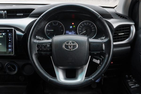 TOYOTA REVO 2.4 E PRERUNNER CAB AT 2018 - Image 16