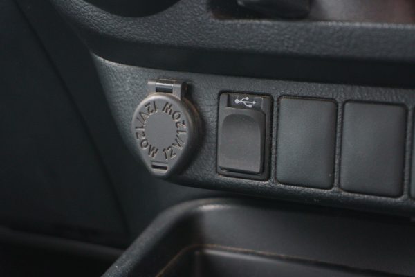 TOYOTA REVO 2.4 E PRERUNNER CAB AT 2018 - Image 21
