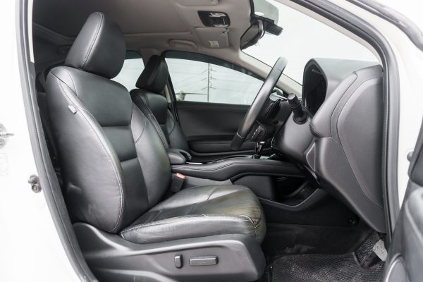 HONDA HR-V 1.8 EL AT 2018 - Image 11