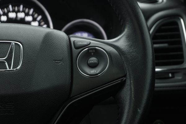 HONDA HR-V 1.8 EL AT 2018 - Image 19