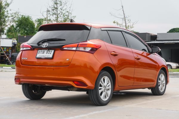 TOYOTA YARIS 1.2 E AT 2019 - Image 10