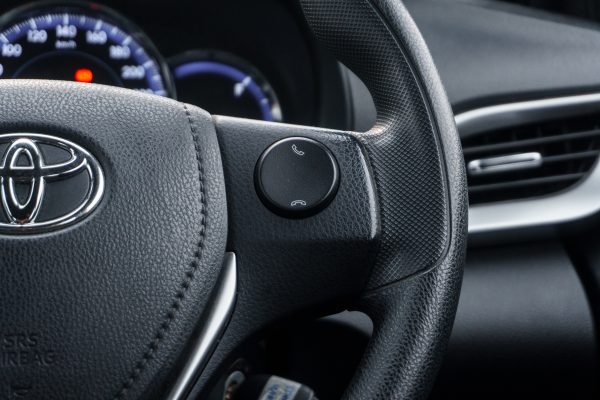 TOYOTA YARIS 1.2 E AT 2019 - Image 18