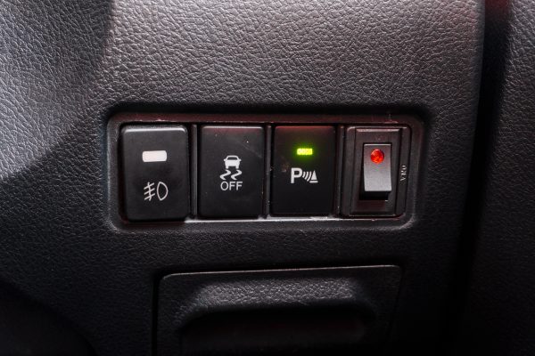 TOYOTA YARIS 1.2 E AT 2019 - Image 20