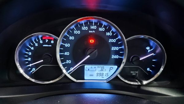 TOYOTA ALTIS 1.6 G AT 2018 จด 2019 (8กด8727) - Image 30