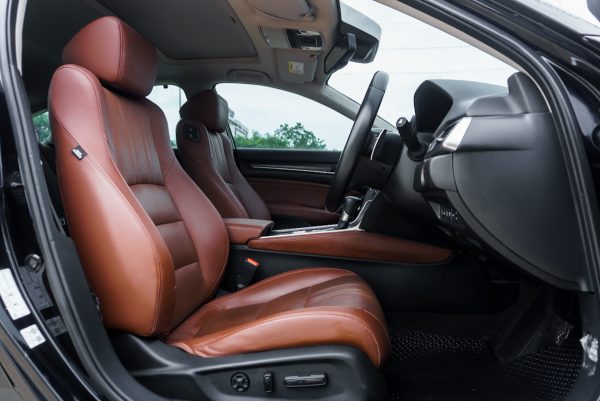 HONDA ACCORD 2.0 HYBRID TECH AT 2021 (9กด1812) - Image 11